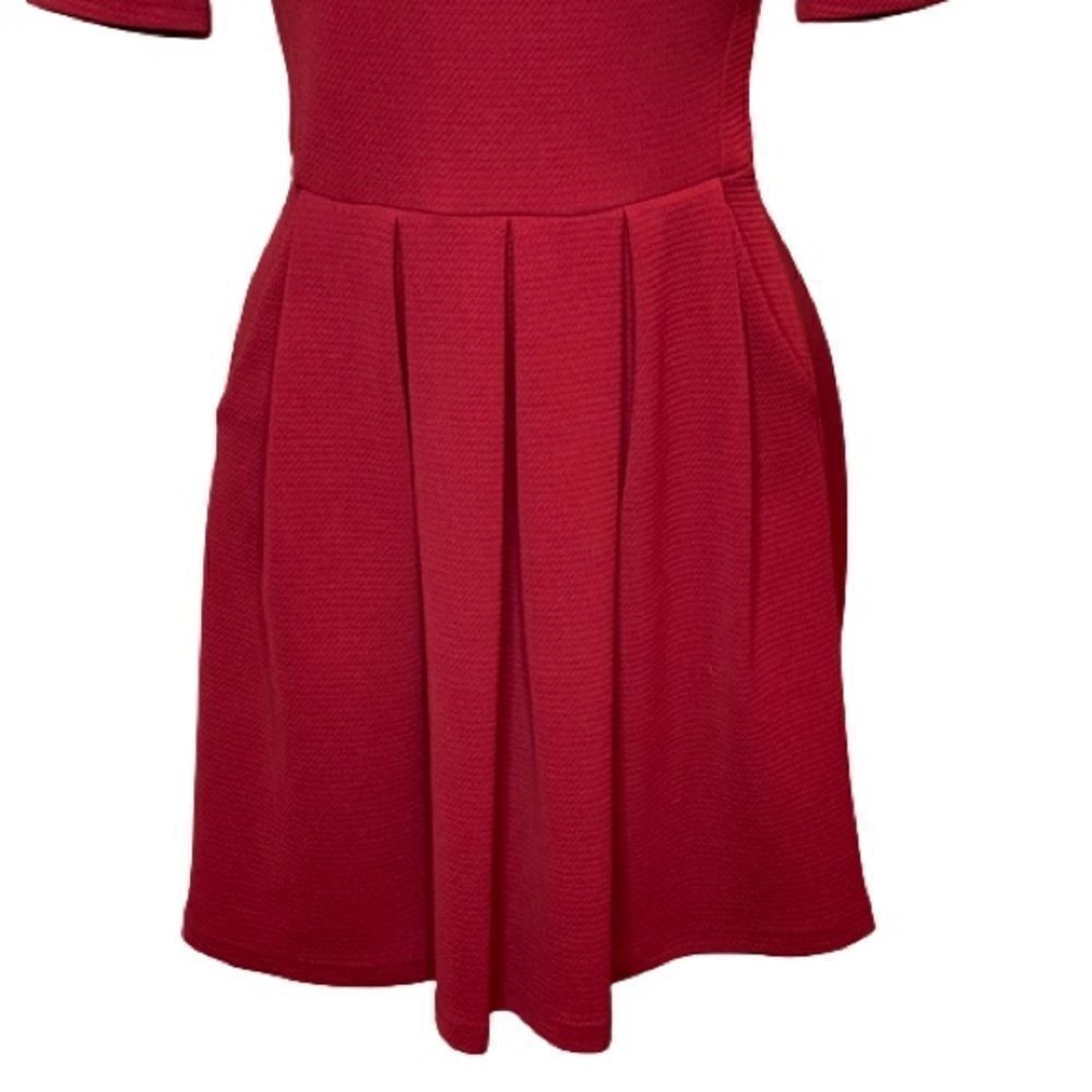 Lush burgundy short sleeve skater dress with pockets size M - Picture 3 of 13